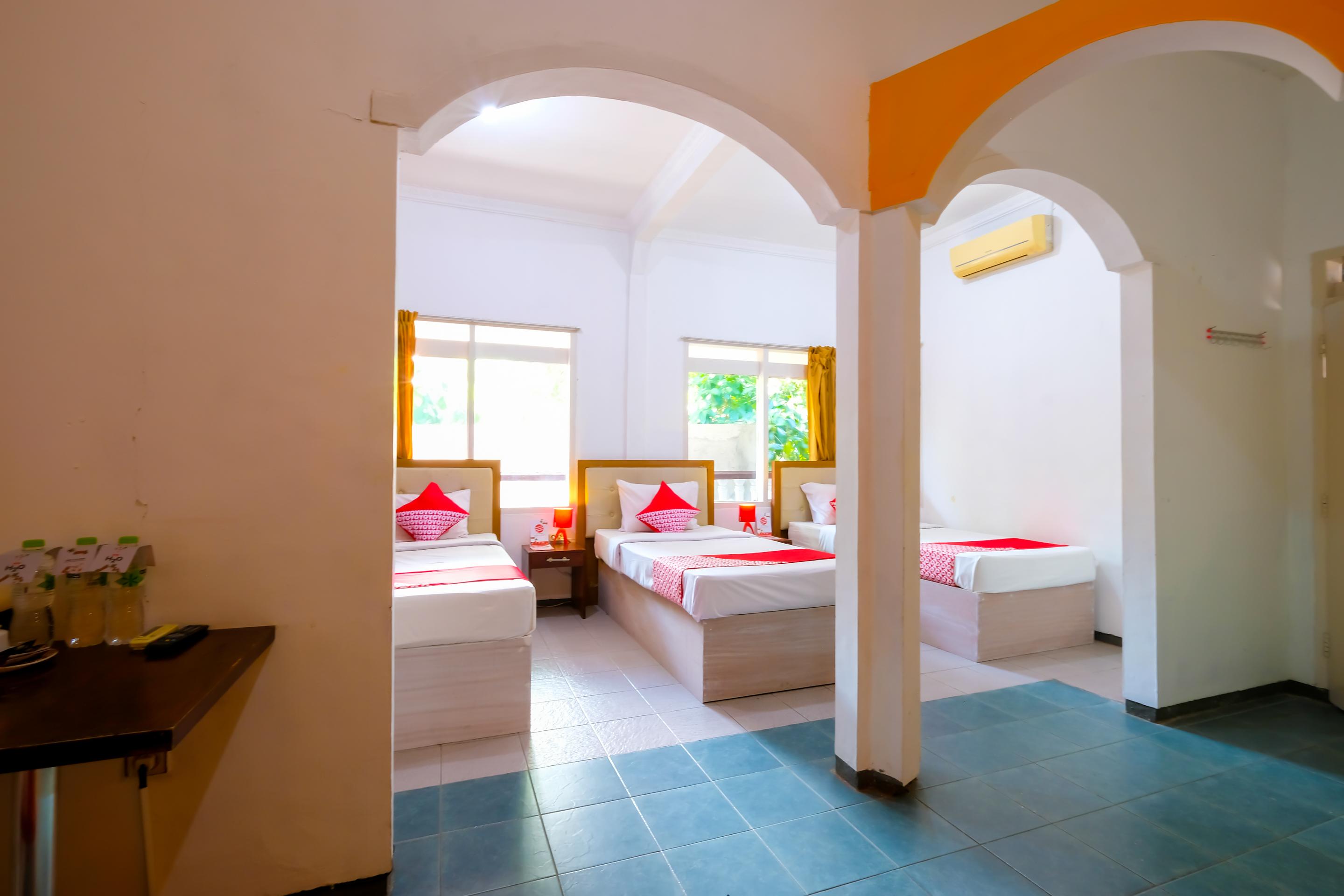 Oyo 1206 Lombok Guest House Mataram Ngoại thất bức ảnh