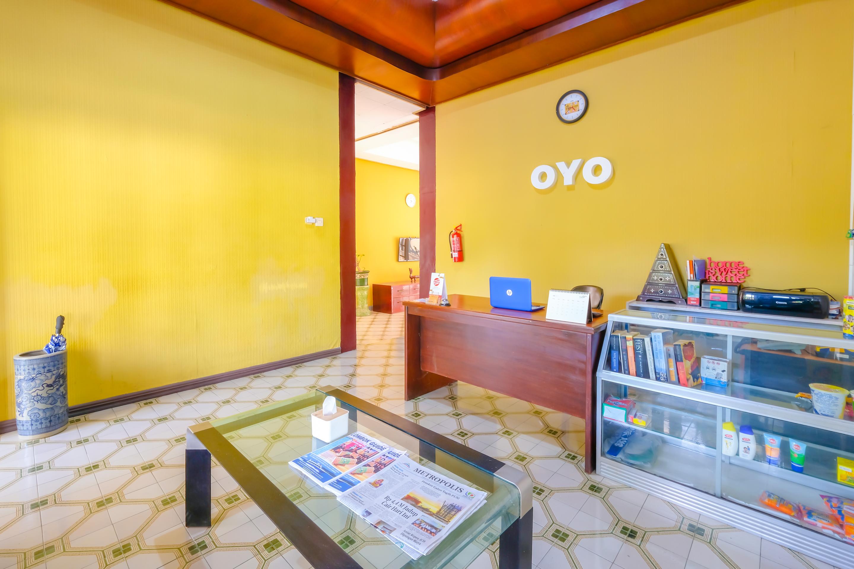 Oyo 1206 Lombok Guest House Mataram Ngoại thất bức ảnh