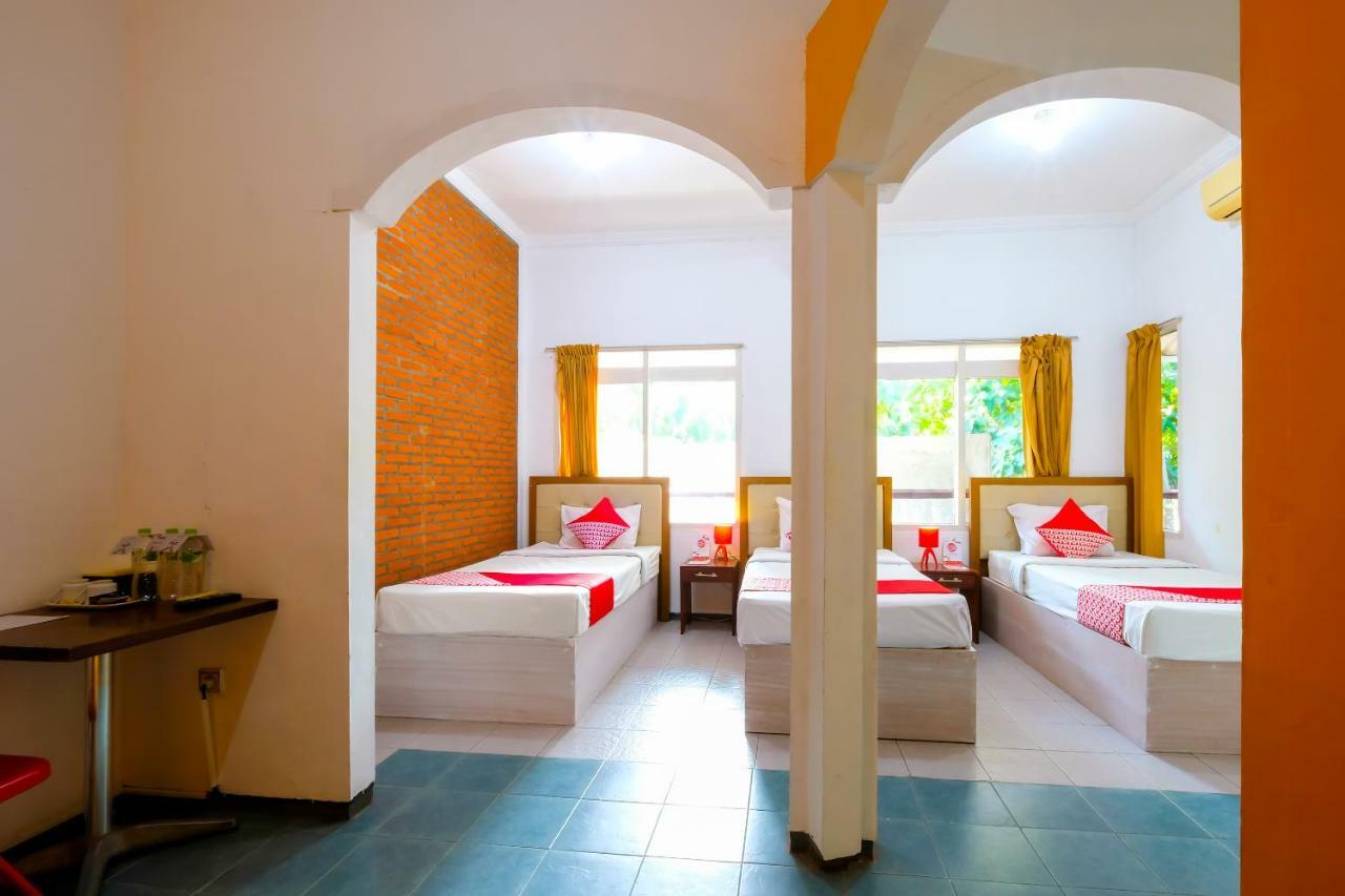 Oyo 1206 Lombok Guest House Mataram Ngoại thất bức ảnh